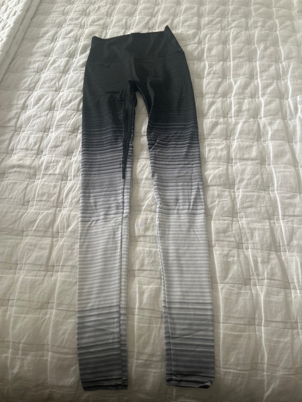 KDeer small black and white stripes leggings